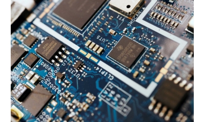 Эффект дебакировки очевиден, и индустрия хранения чипов может достичь дна и отскочить с двузначным ростом в 2024 году.